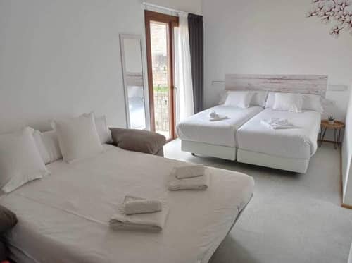 IRAIPE Estella Rooms