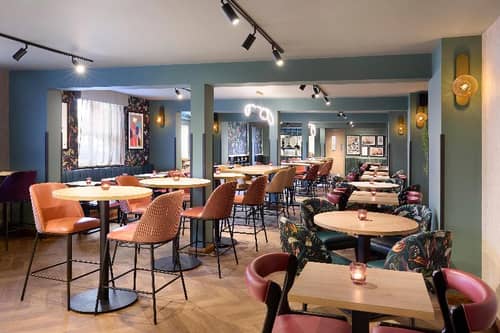 Premier Inn Oldham Central