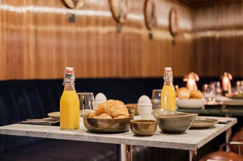 MUZE Hotel Dusseldorf - Handwritten Collection