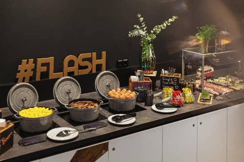 Holiday Inn - the niu, Flash Berlin Charlottenburg