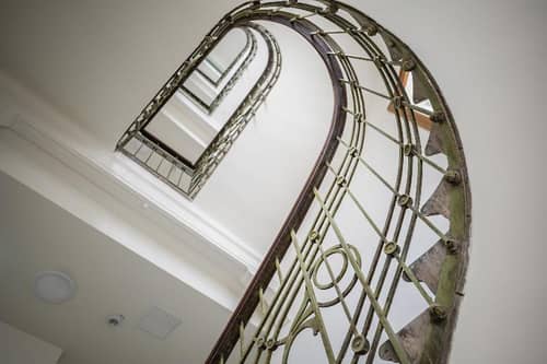 Jimmy's Apartments Emerald