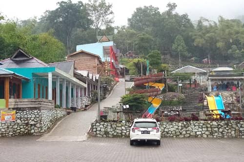 Penginapan Puncak DP by ZUZU