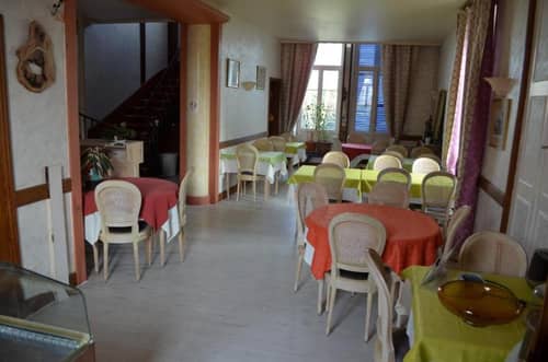 Logis Hôtel Domaine du Cheval Blanc