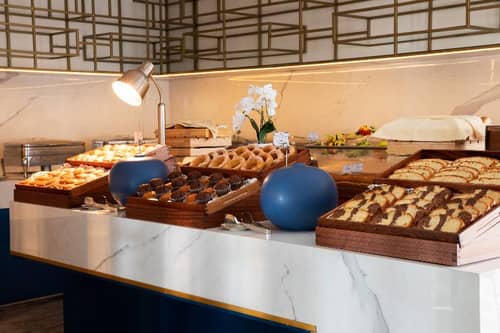 Prime Al Corniche Hotel