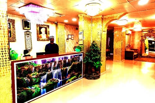 Capital O 141 Golden Rays Hotel