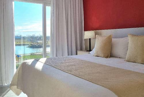 Days Inn By Wyndham Dolores Hotel Termal