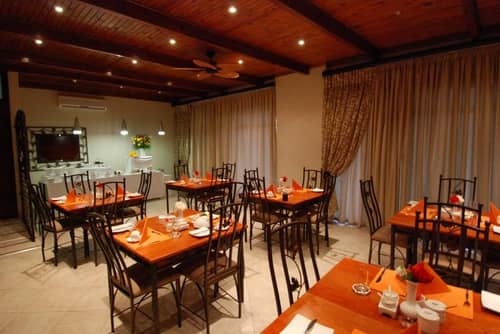 Ya Rena Guesthouse