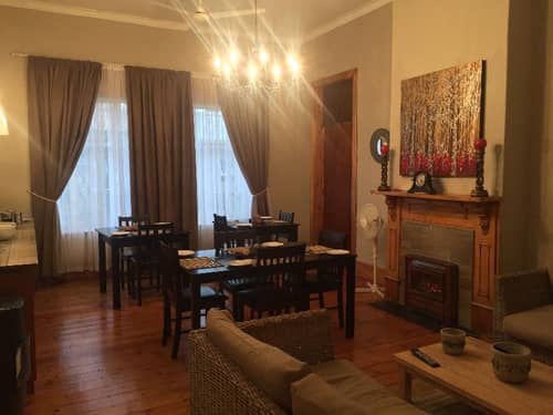 Tranquil House @ 851 College Avenue