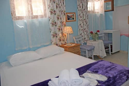 Kale Pansiyon Bozcaada