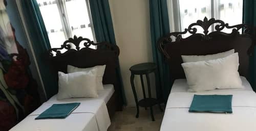 Ayvalik Rebetiko Otel