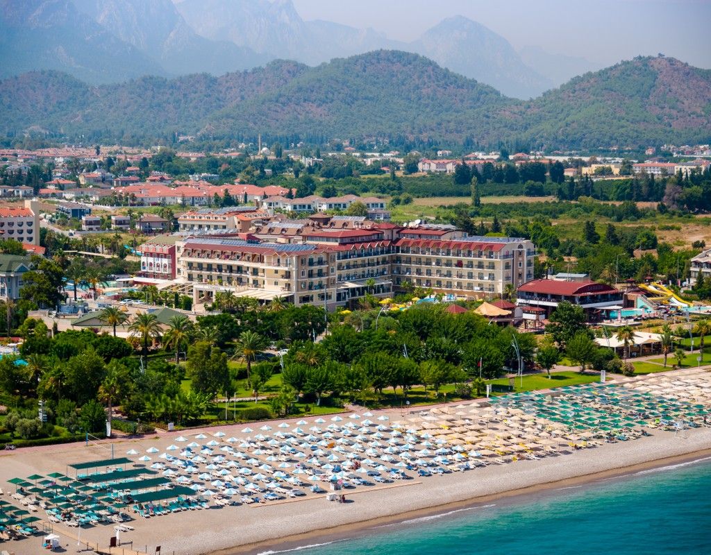 Loceanica Beach Resort Hotel