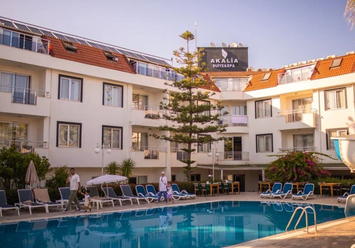 Akalia Suite Hotel & Spa