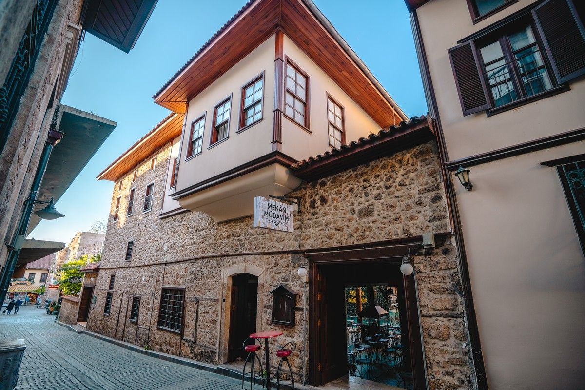 Mediterra Art Hotel