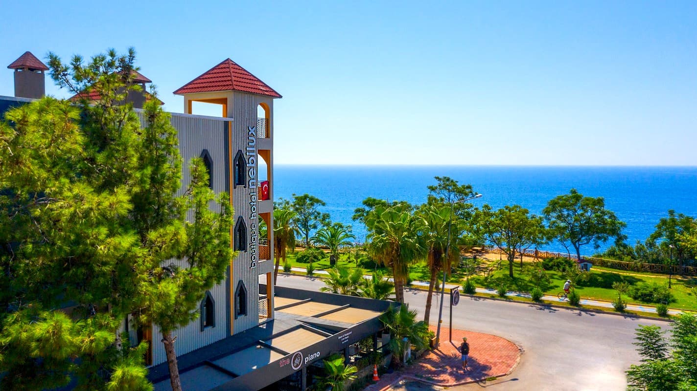 Nebilux Hotel