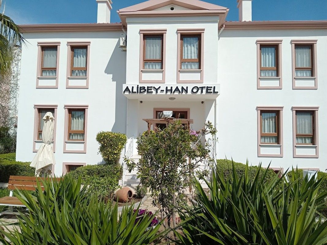Cunda Alibeyhan  Otel
