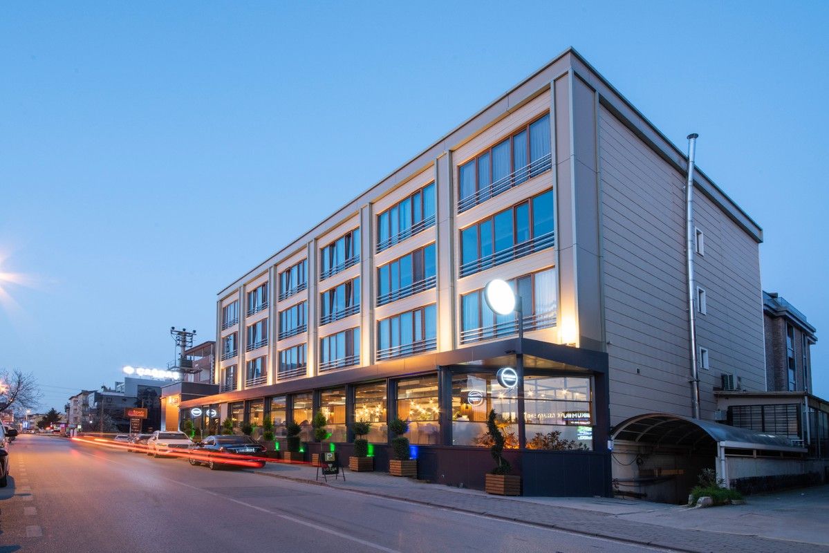 La Flora House Otel