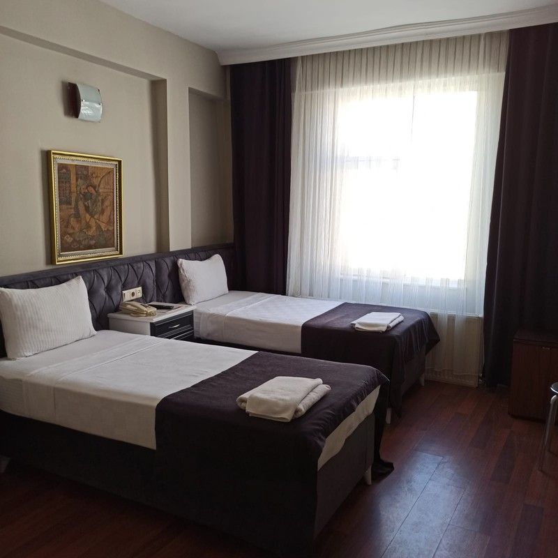 Yeni Hotel