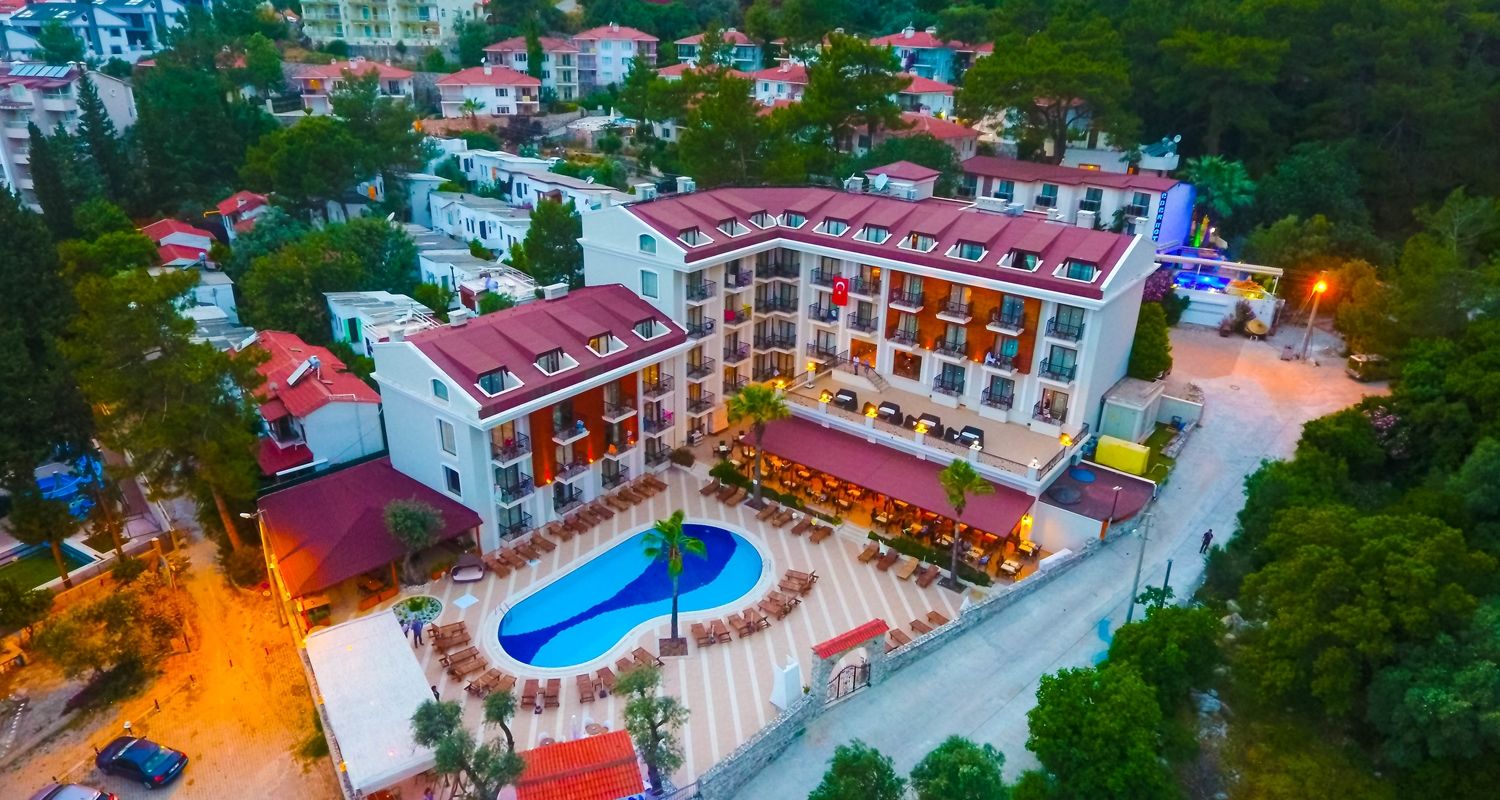 Meril Club Hotel