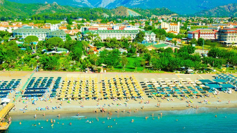 Lucida Beach Hotel