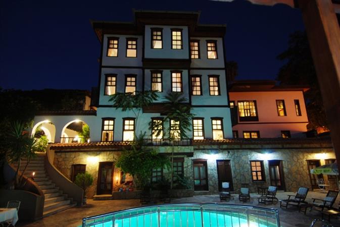 Argos Hotel