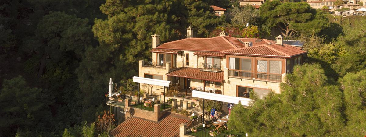Erguvanlı Ev