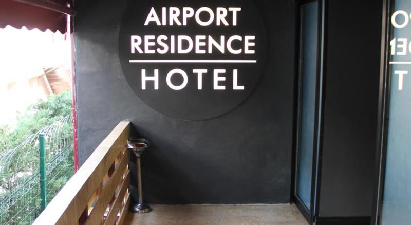 Airport Residence
