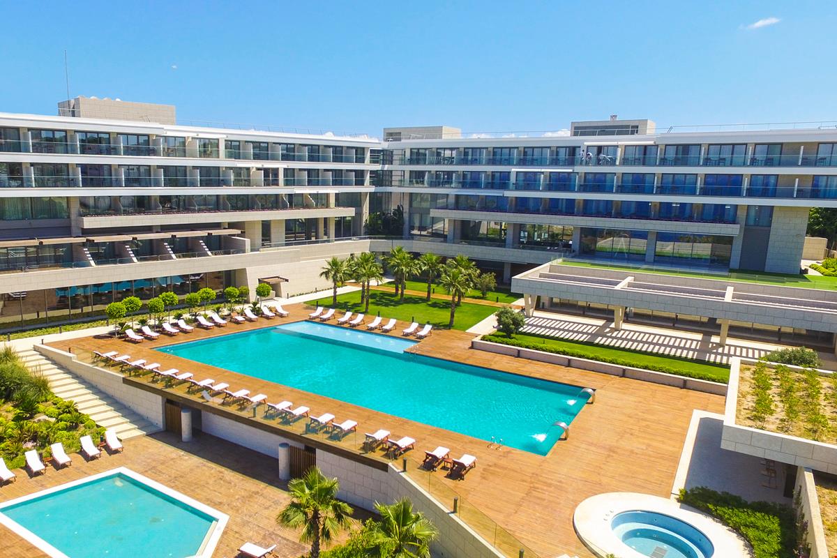 On Live Hotel