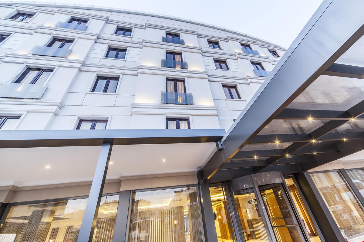 Lamec Hotel Business