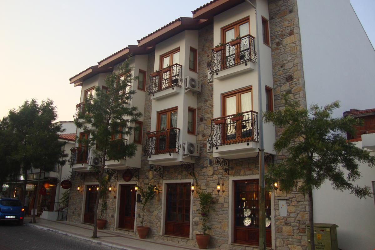 Konak Tuncel Efe