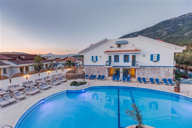 Monta Verde Hotel & Villas