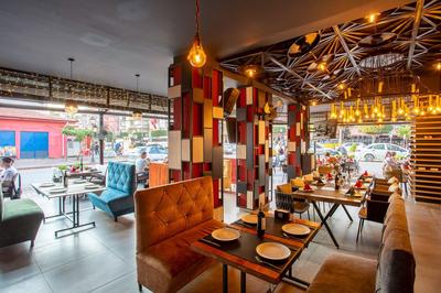 Aslan Corner Hotel