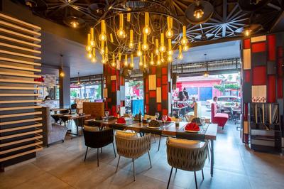Aslan Corner Hotel