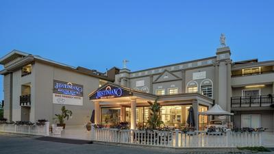 Justiniano Deluxe Resort Hotel