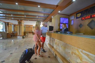 Bulvar Hotel