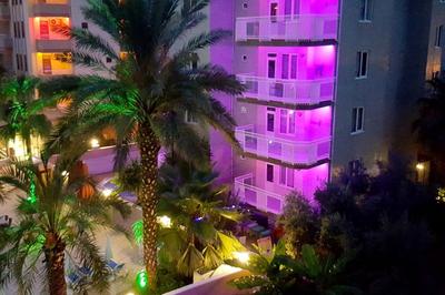 Carmen Suite Hotel