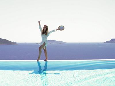 Blue Island Luxury Hotel
