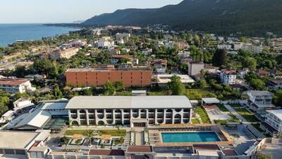 Monk Resort Hotel