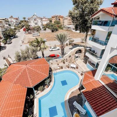 Wonder Life Hotel