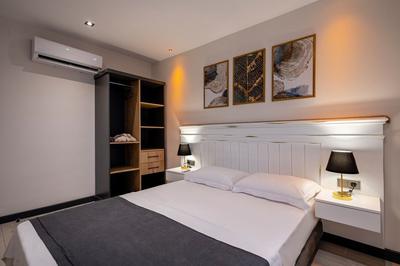 Eluxio Suite Hotel