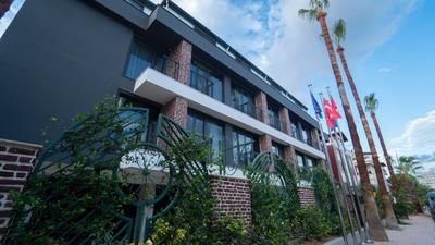 Estera Hotel