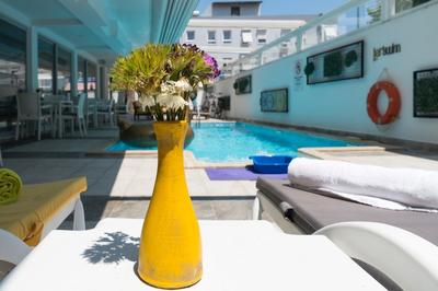 Let'stay Hotel