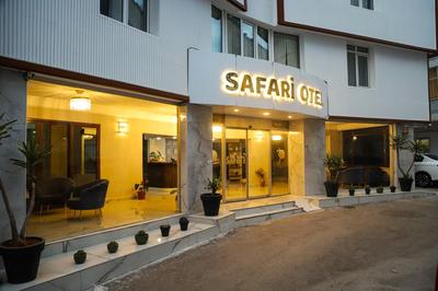 Safari Hotel