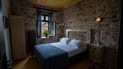 Pita Hotel