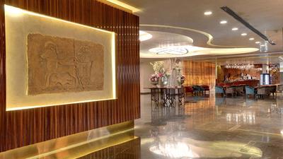 Gold Majesty Hotel