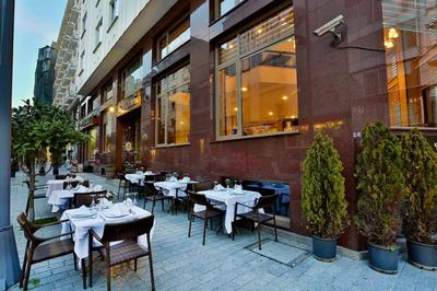 Barın Hotel