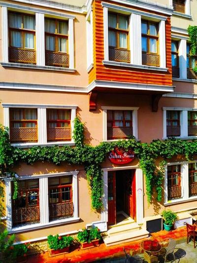 Sultan House Hotel