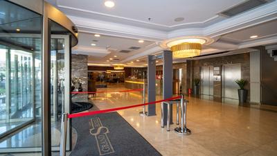 Grand S Hotel