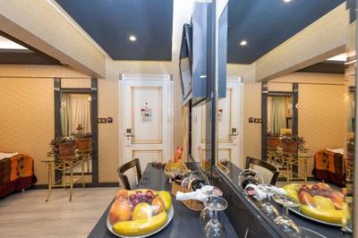 Hotel Grand Ons