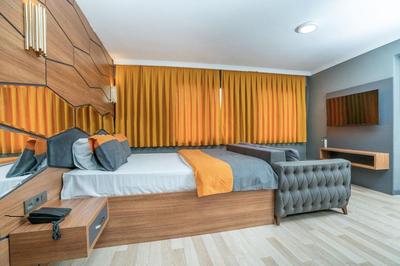 216 FB Suites