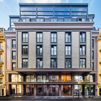 Lady Diana hotel